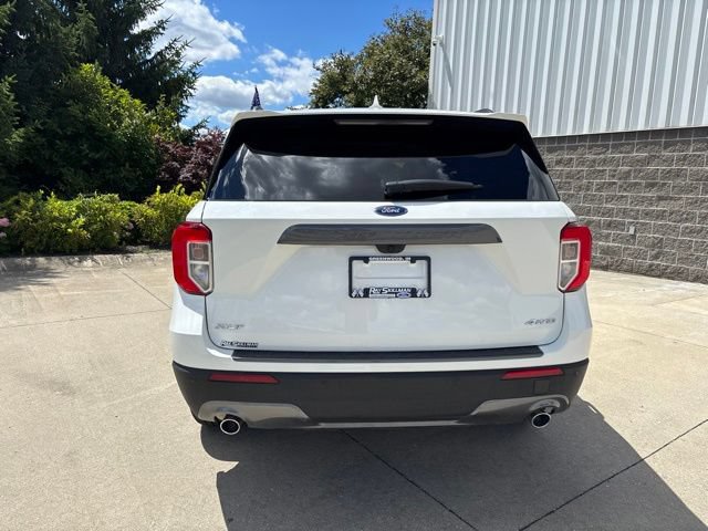 Certified 2023 Ford Explorer XLT w/ Equipment Group 202A AWD/4WD image 8