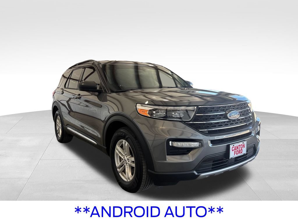 Certified 2022 Ford Explorer XLT w/ Equipment Group 202A RWD image 10