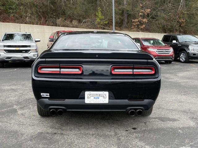 Used 2020 Dodge Challenger SXT w/ Blacktop Package image 4
