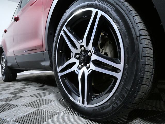 Certified 2019 Ford Escape SEL image 7