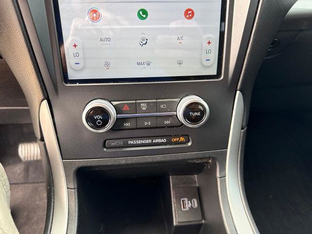 Certified 2022 Ford Edge SE w/ Black Appearance Package AWD/4WD image 24