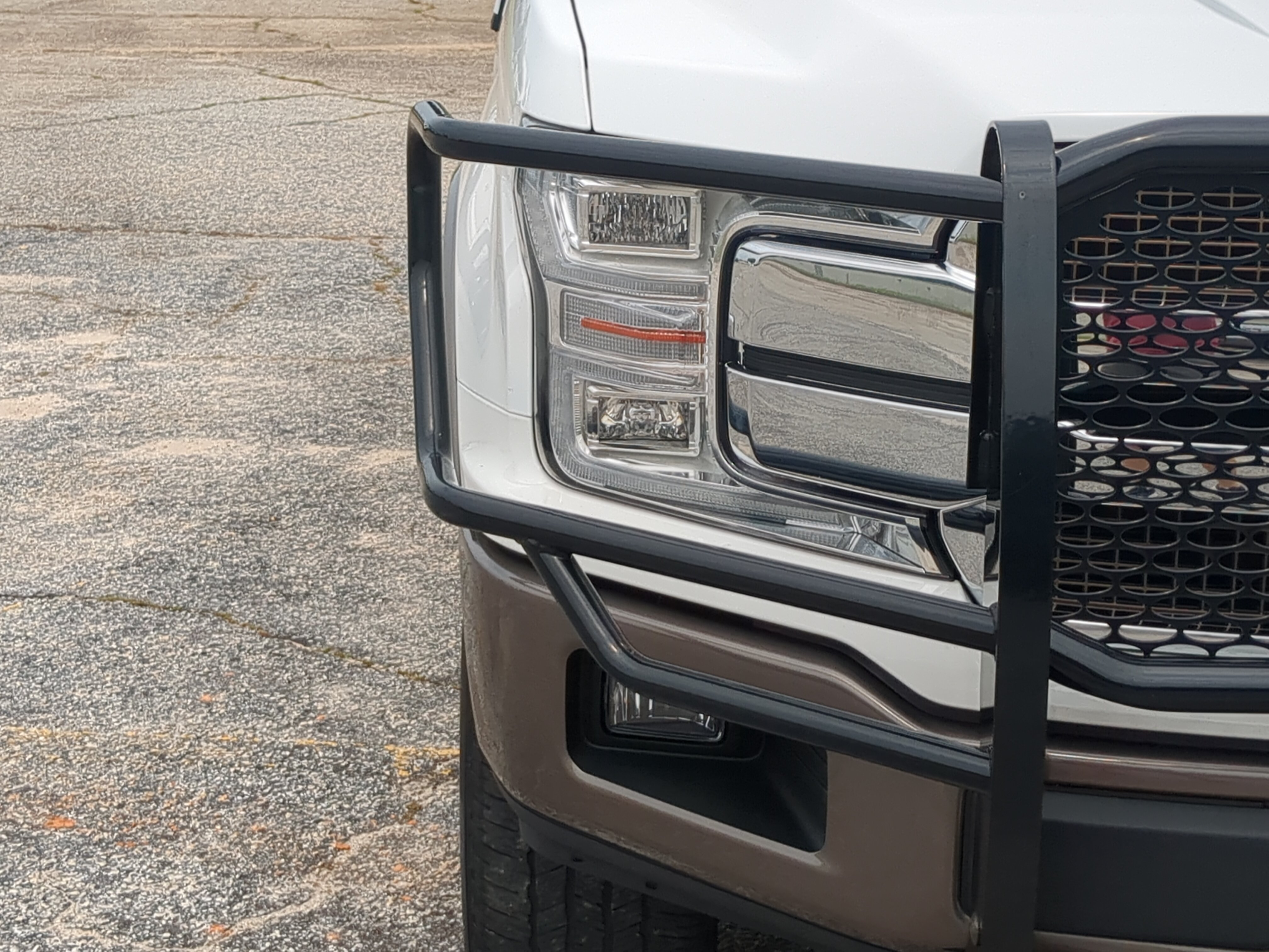 Certified 2020 Ford F150 King Ranch w/ Equipment Group 601A Luxury AWD/4WD image 8