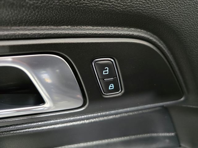Certified 2022 Ford Mustang Premium RWD image 22
