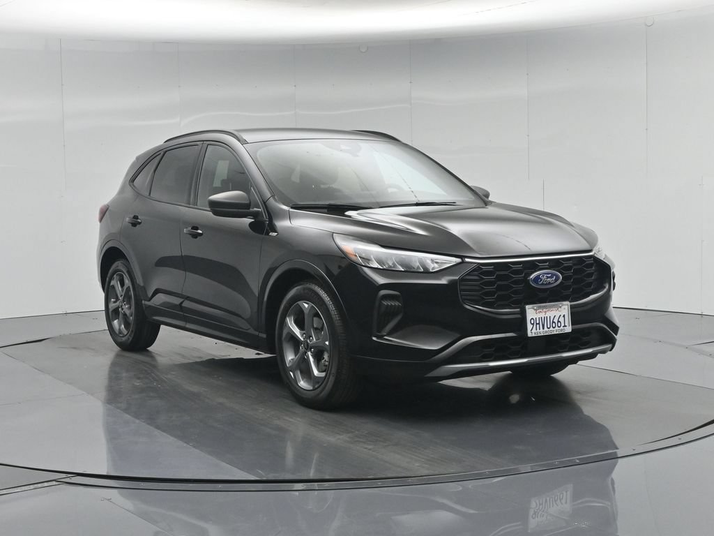 Certified 2023 Ford Escape ST-Line w/ Tech Pack #1 FWD image 58