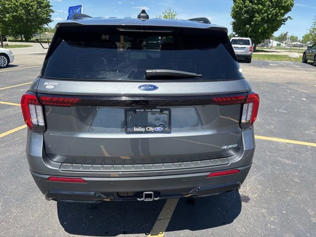Certified 2025 Ford Explorer ST-Line AWD/4WD image 16