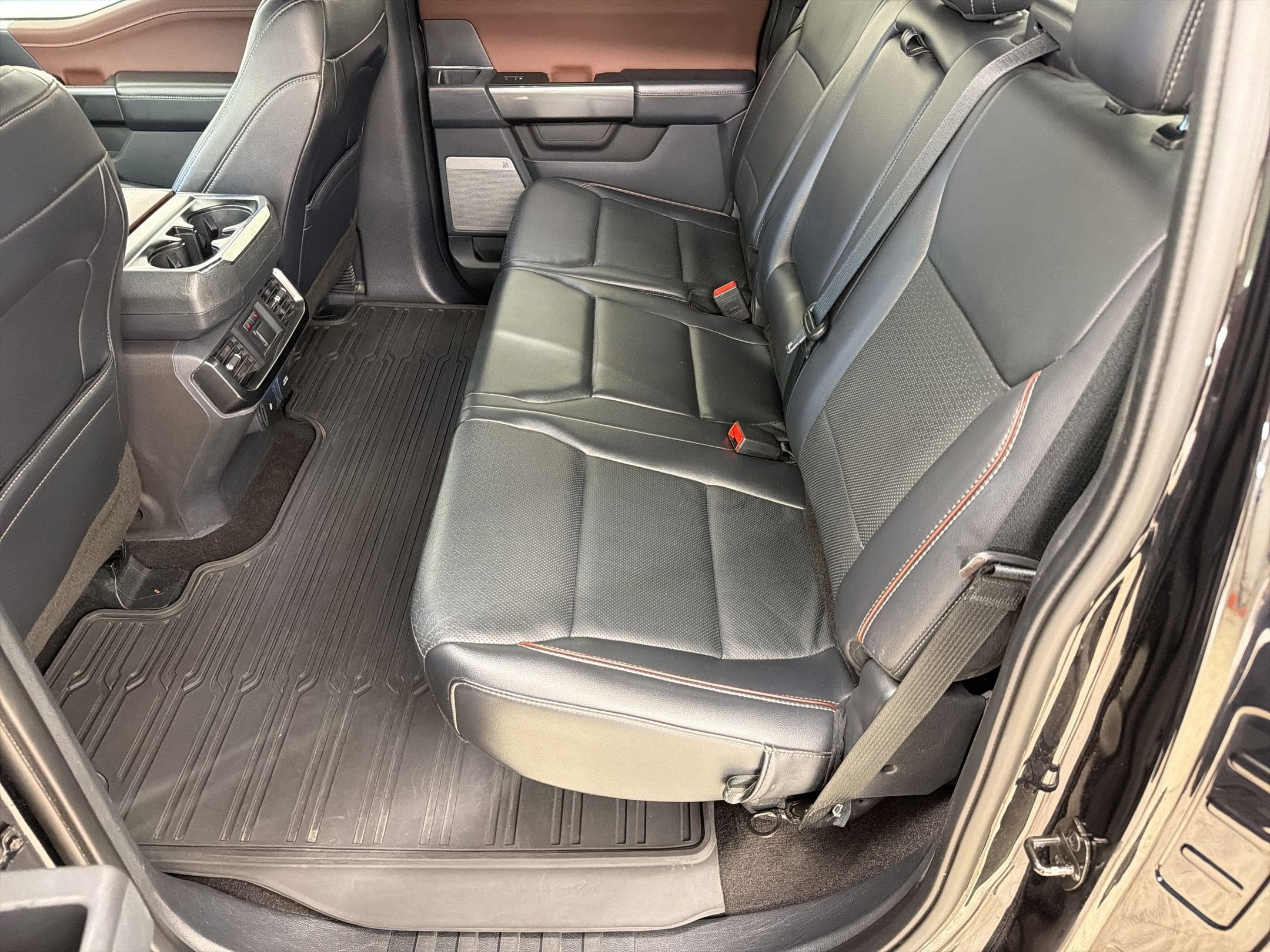 Certified 2021 Ford F150 Lariat w/ Equipment Group 502A High image 15