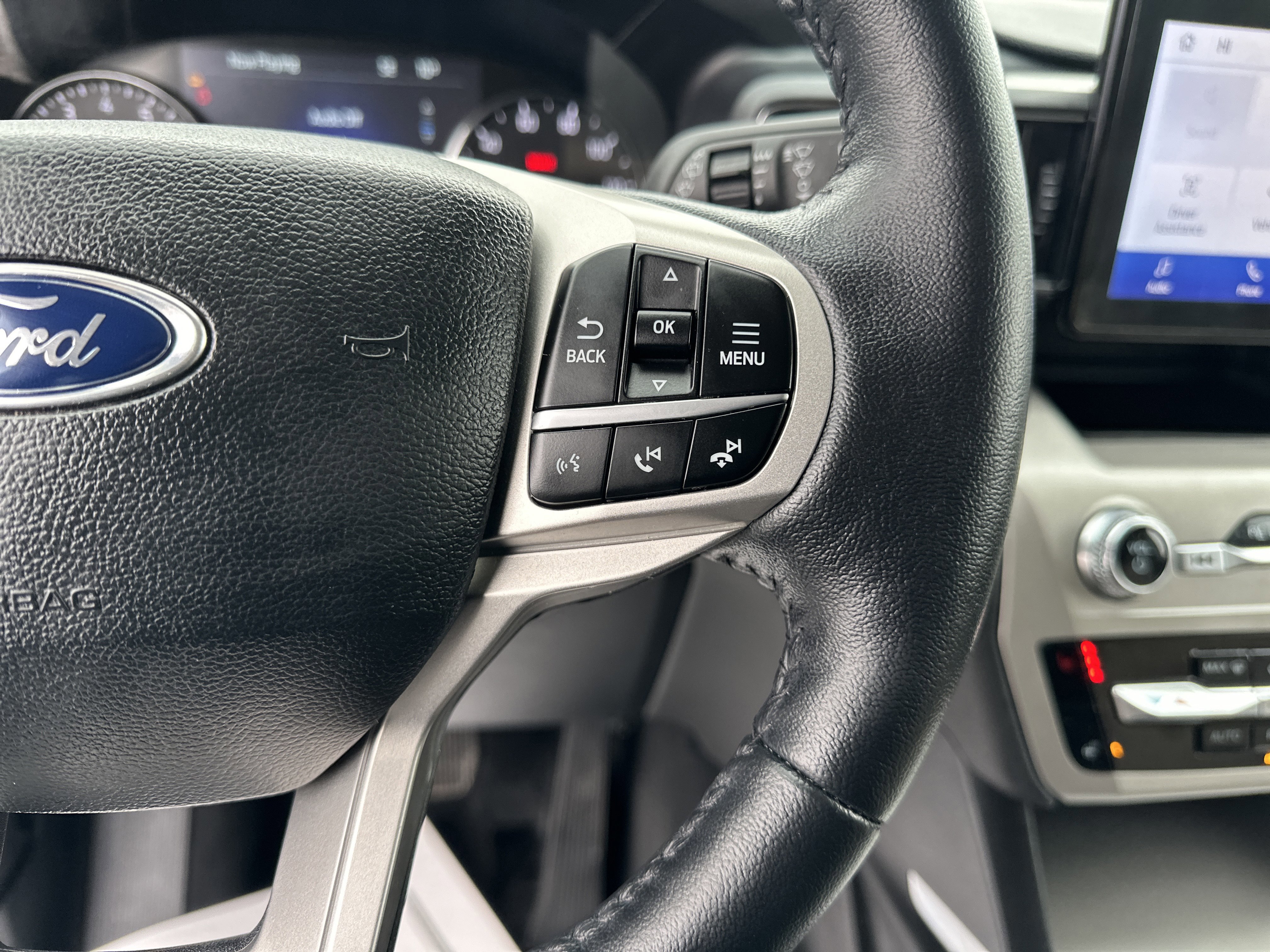 Certified 2023 Ford Explorer XLT w/ Equipment Group 202A image 22