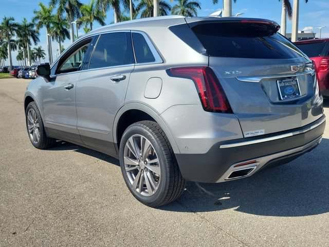 Used 2024 Cadillac XT5 Premium Luxury w/ Technology Package FWD image 4