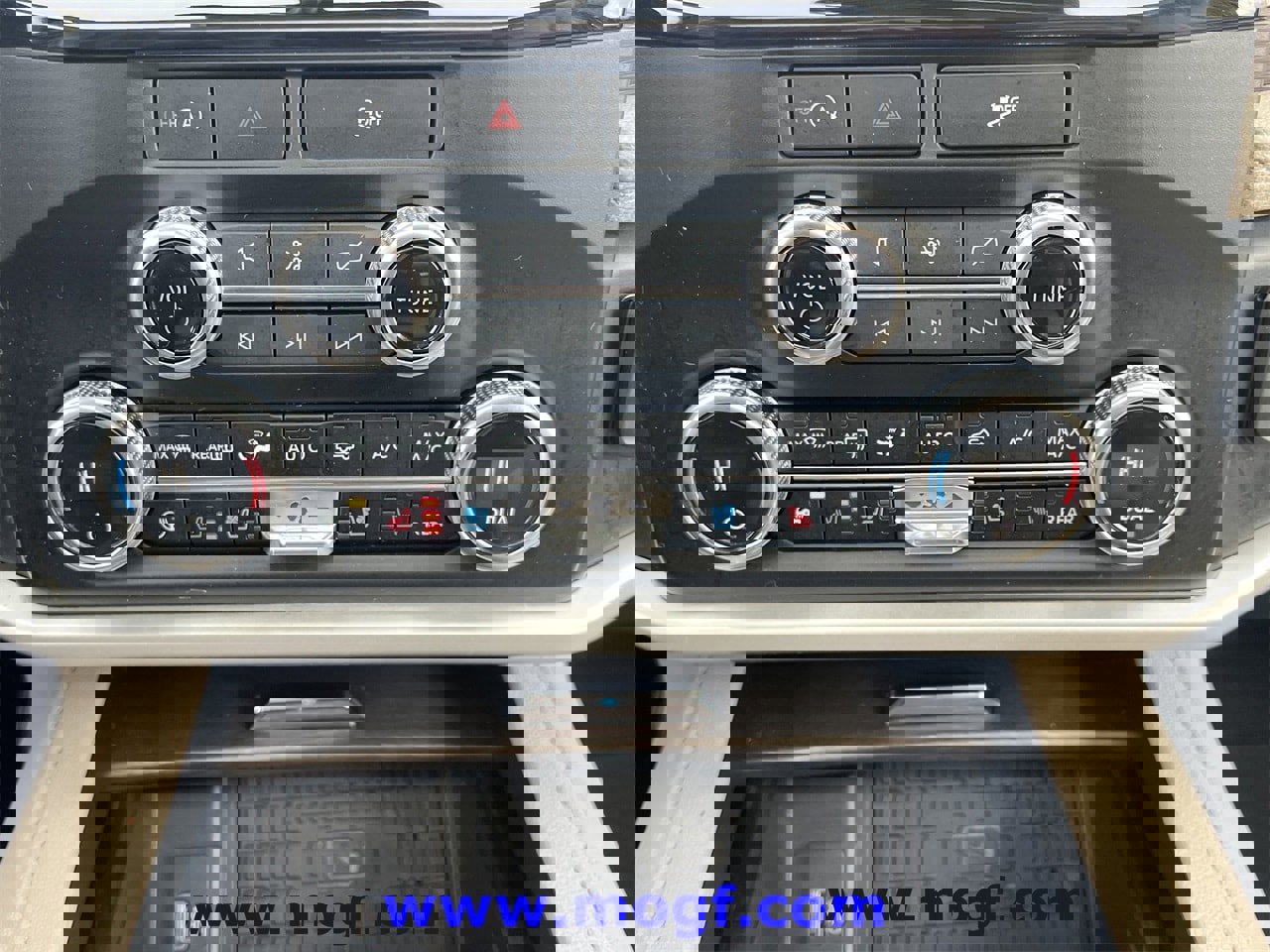 Certified 2024 Ford Expedition Limited image 13