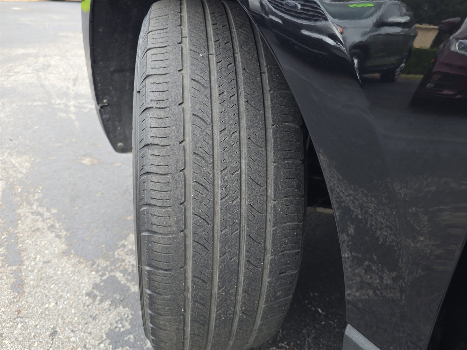 Certified 2021 Ford Edge SE image 27