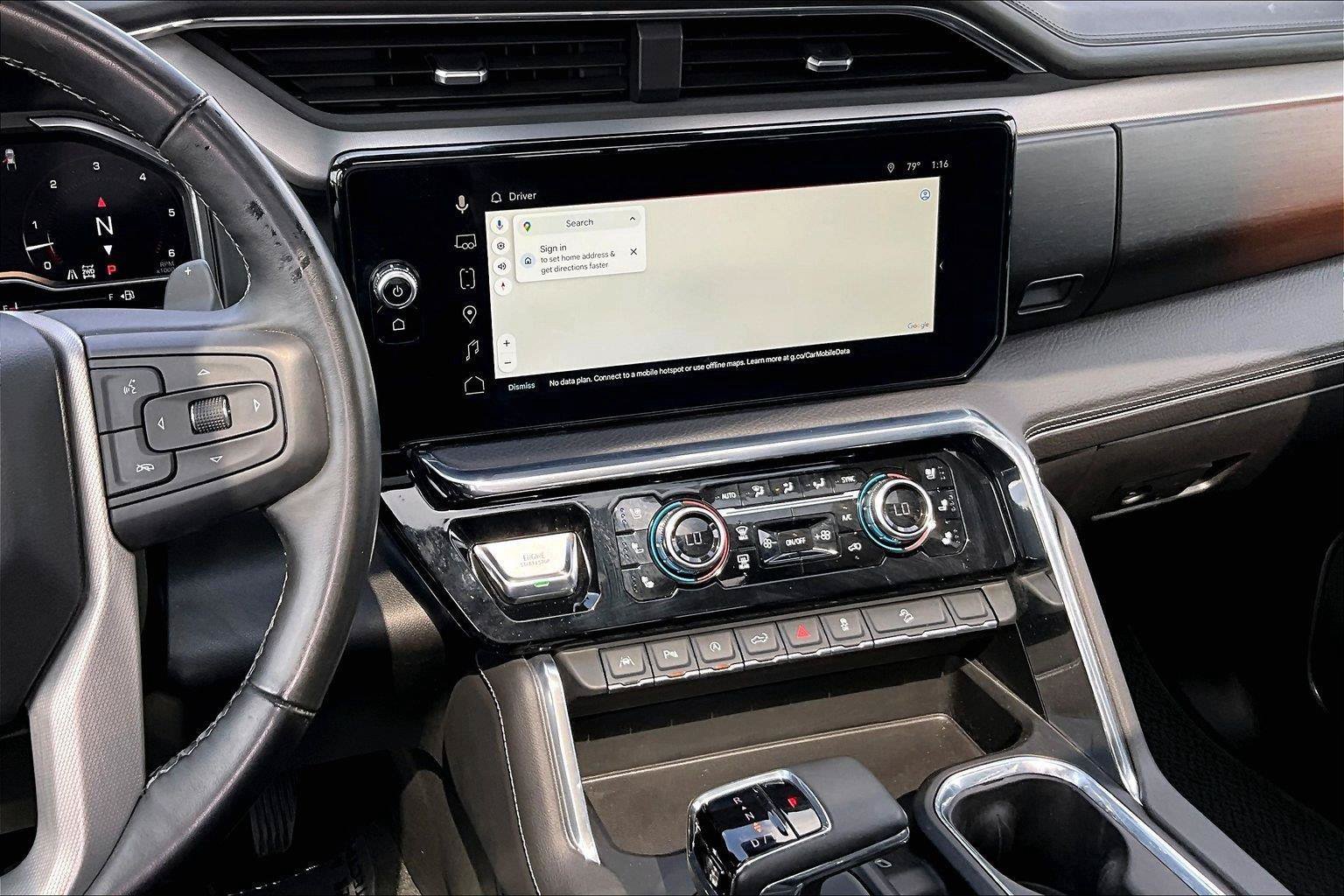 Used 2025 GMC Sierra 1500 Denali w/ Technology Package AWD/4WD image 8