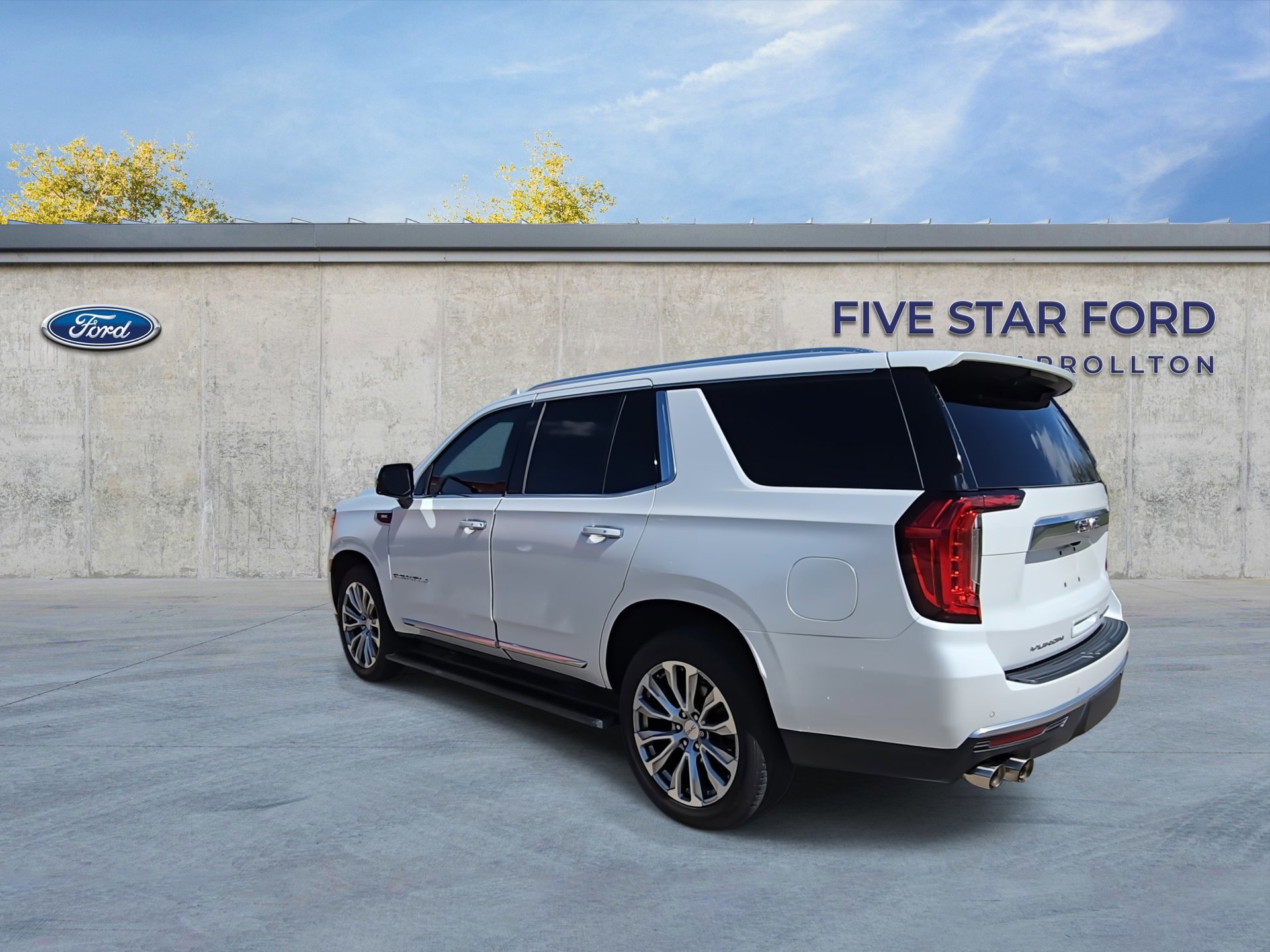 Used 2022 GMC Yukon Denali image 3