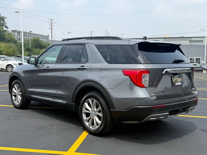 Certified 2023 Ford Explorer XLT w/ Equipment Group 202A AWD/4WD image 9