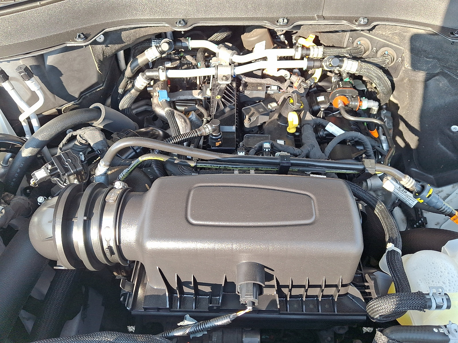 Certified 2024 Ford Explorer XLT w/ Equipment Group 202A AWD/4WD image 28