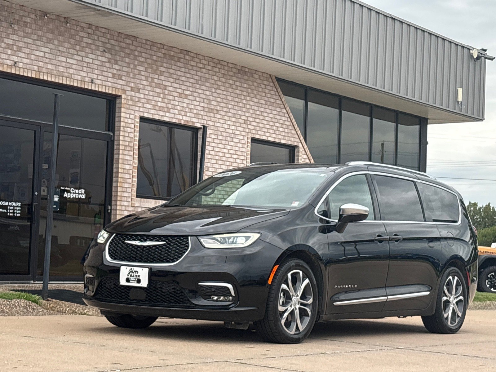 Used 2026 Chrysler Pacifica Pinnacle
