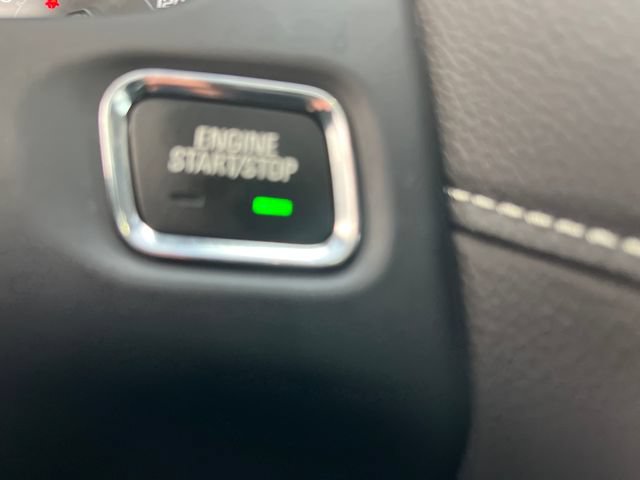 Used 2023 GMC Acadia SLE w/ Driver Convenience Package AWD/4WD image 39