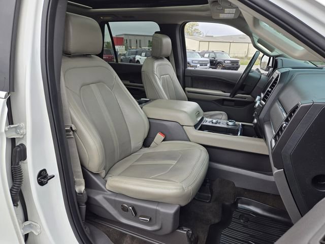 Certified 2020 Ford Expedition Limited w/ Equipment Group 301A AWD/4WD image 20