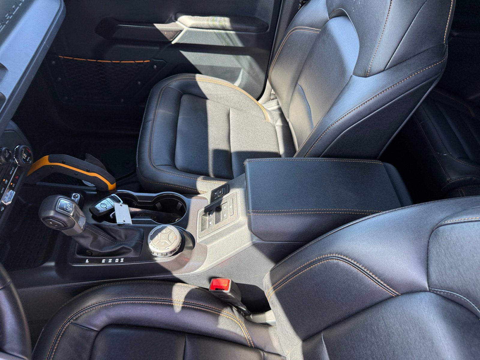 Certified 2024 Ford Bronco Badlands image 14