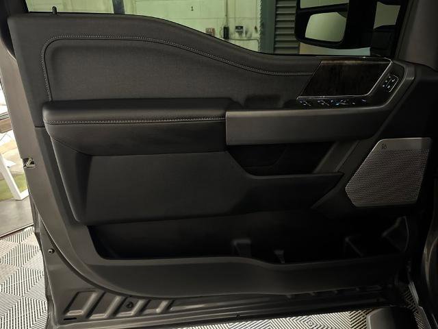 Certified 2024 Ford F250 Lariat w/ Lariat Ultimate Package image 16