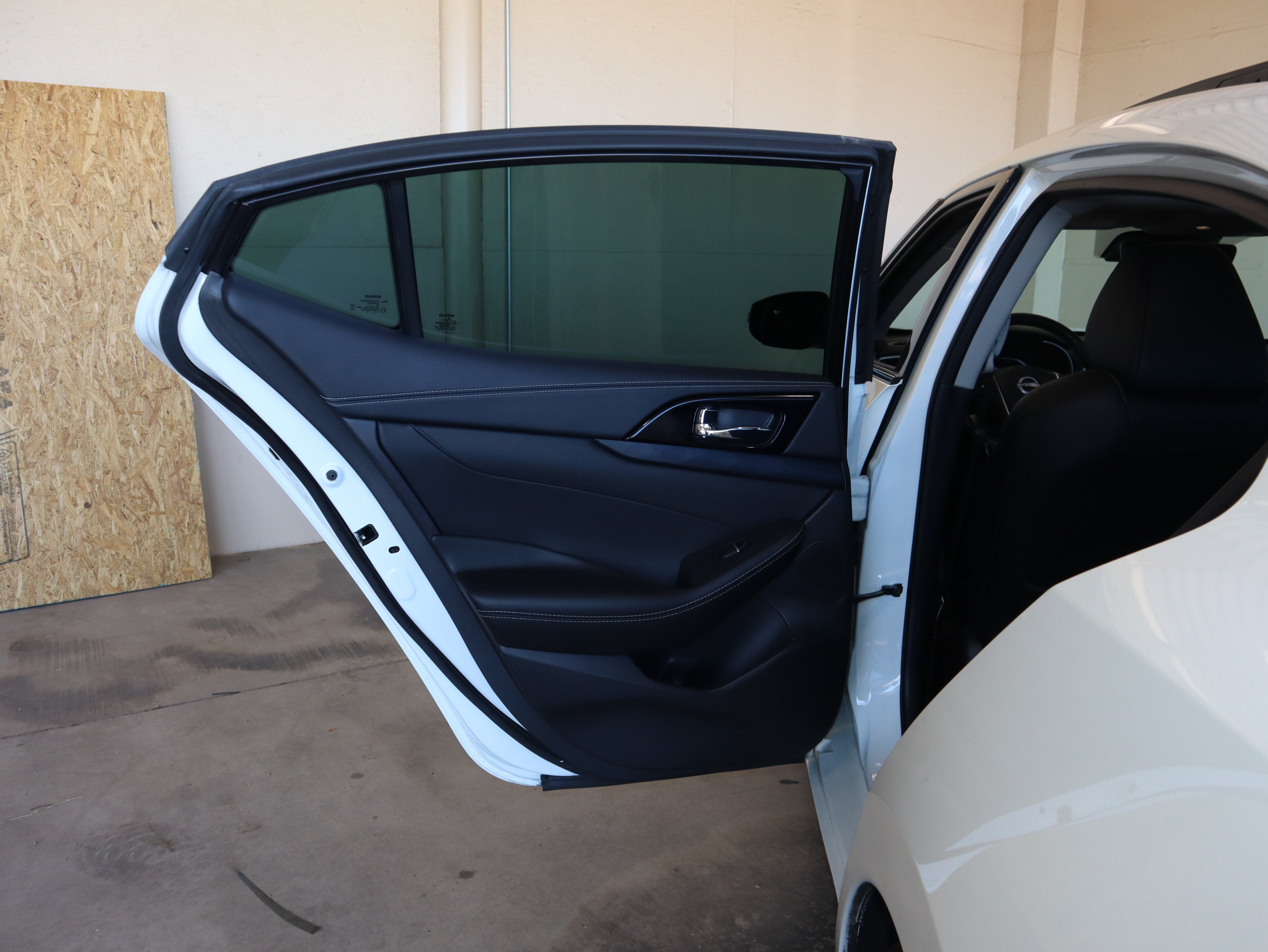 Used 2023 Nissan Maxima Platinum w/ Sport Mat Group FWD image 38