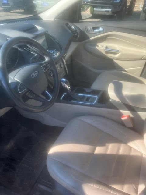 Certified 2018 Ford Escape Titanium w/ Ford Safe & Smart Package AWD/4WD image 11