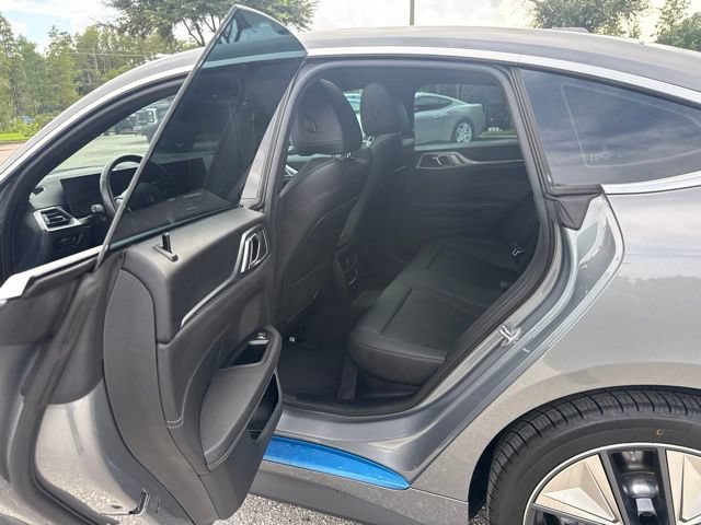 Used 2023 BMW i4 eDrive40 w/ Premium Package RWD image 15