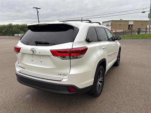 Used 2017 Toyota Highlander Plus w/ Protection Package #3 AWD/4WD image 5