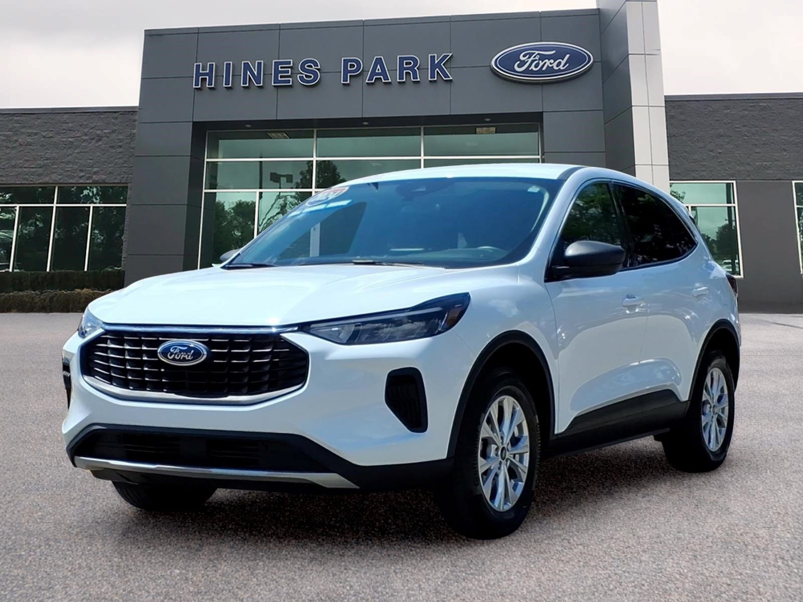 Certified 2024 Ford Escape Active AWD/4WD image 3