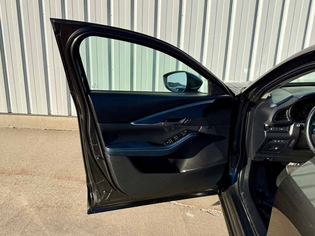 Used 2021 MAZDA CX-30 AWD 2.5 S w/ Preferred Package image 13