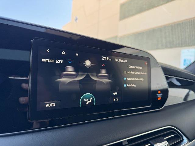 Used 2021 Hyundai Palisade Calligraphy image 30