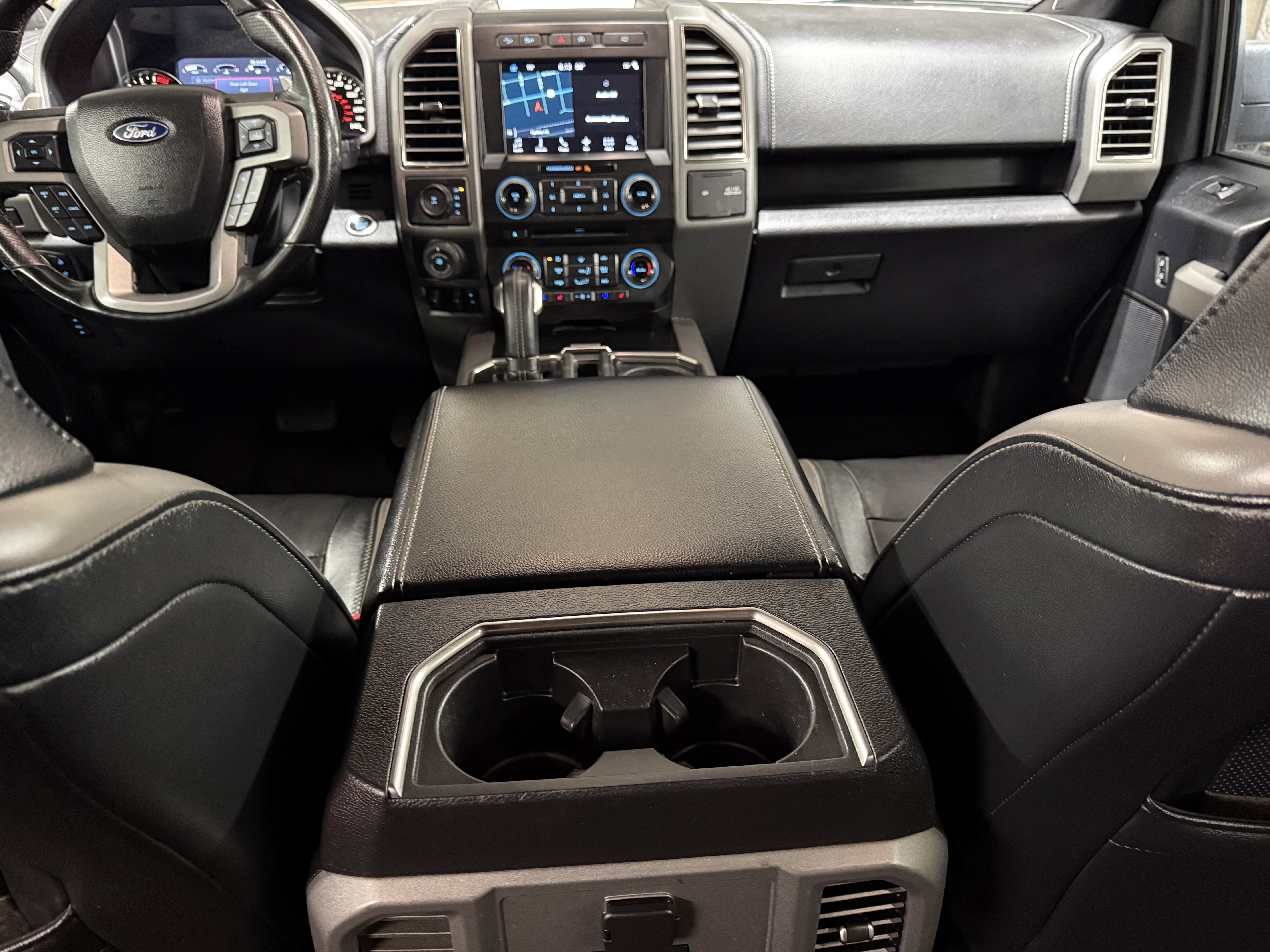 Certified 2017 Ford F150 Raptor w/ Equipment Group 802A Luxury image 23