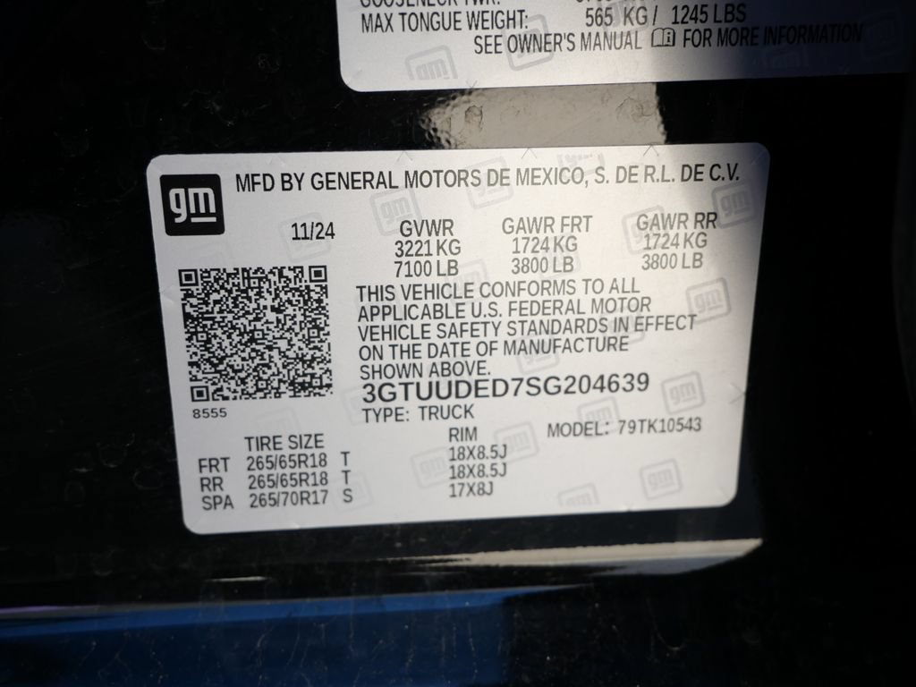 Used 2025 GMC Sierra 1500 SLT AWD/4WD image 62
