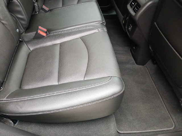 Used 2024 GMC Terrain SLT AWD/4WD image 43