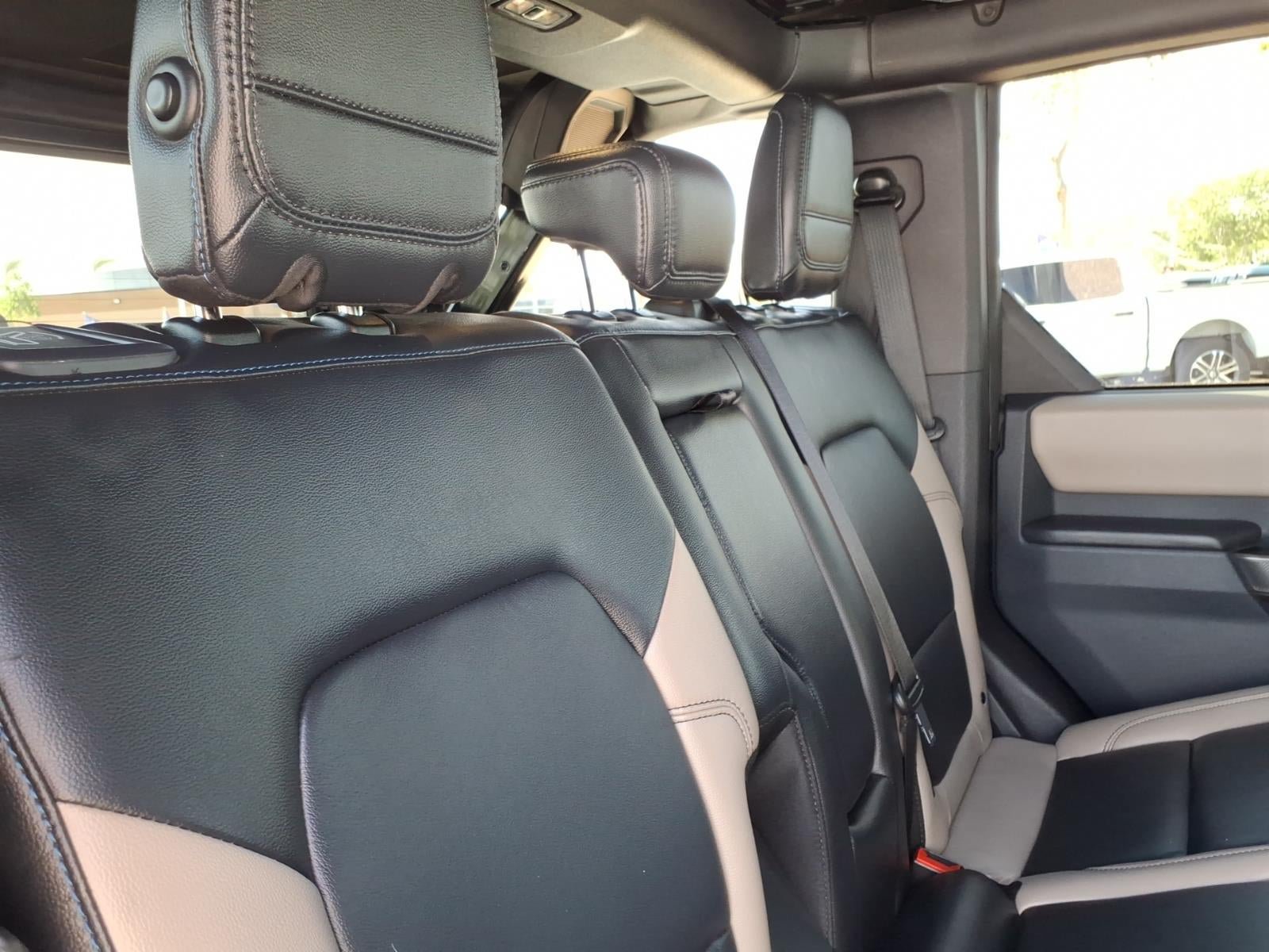 Certified 2024 Ford Bronco Wildtrak AWD/4WD image 15