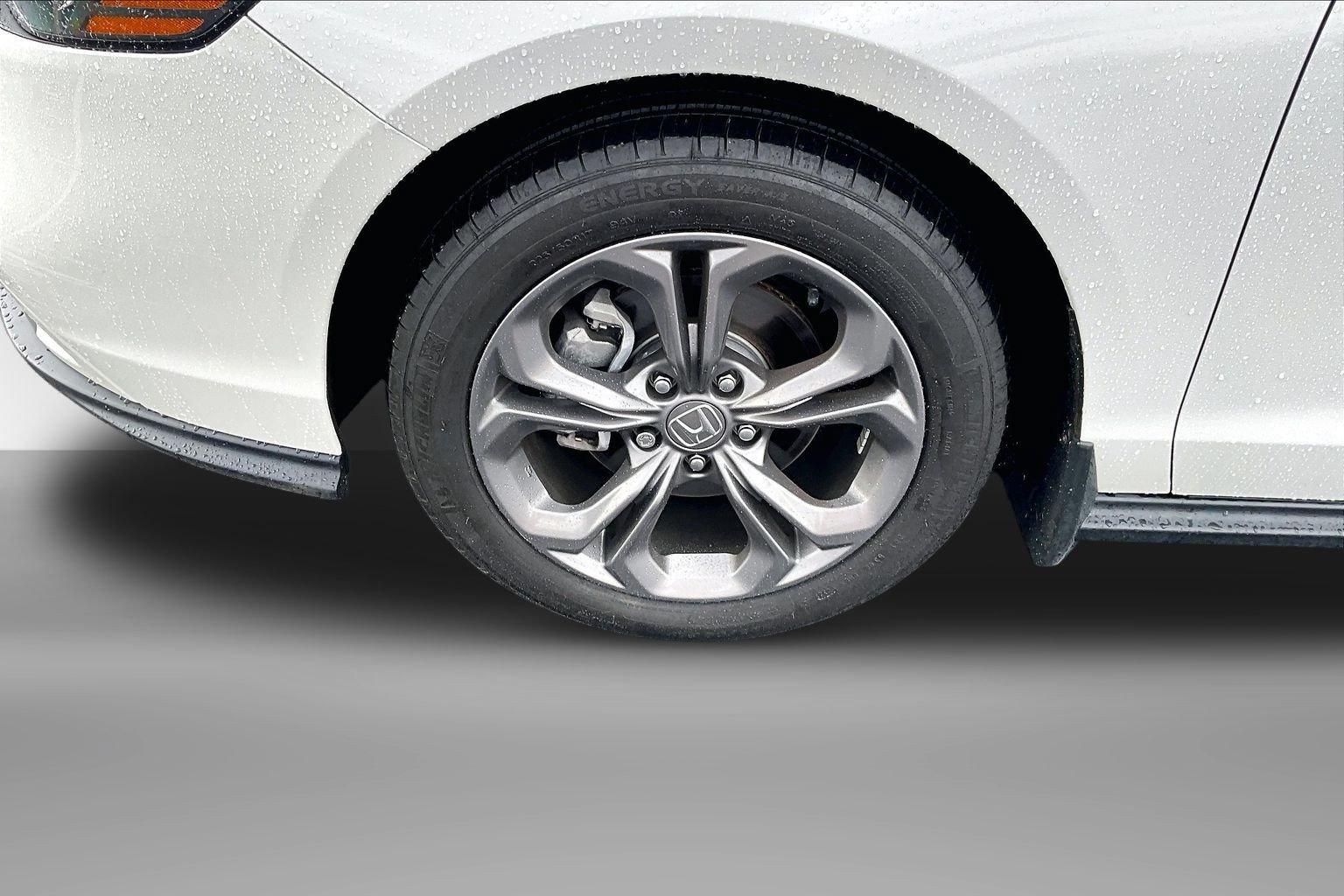 Used 2023 Honda Accord EX image 3