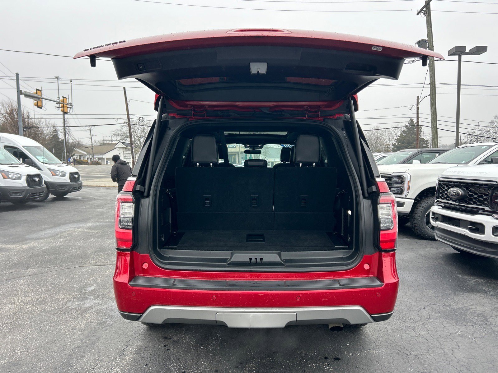 Certified 2020 Ford Expedition Limited w/ Special Edition Package image 16