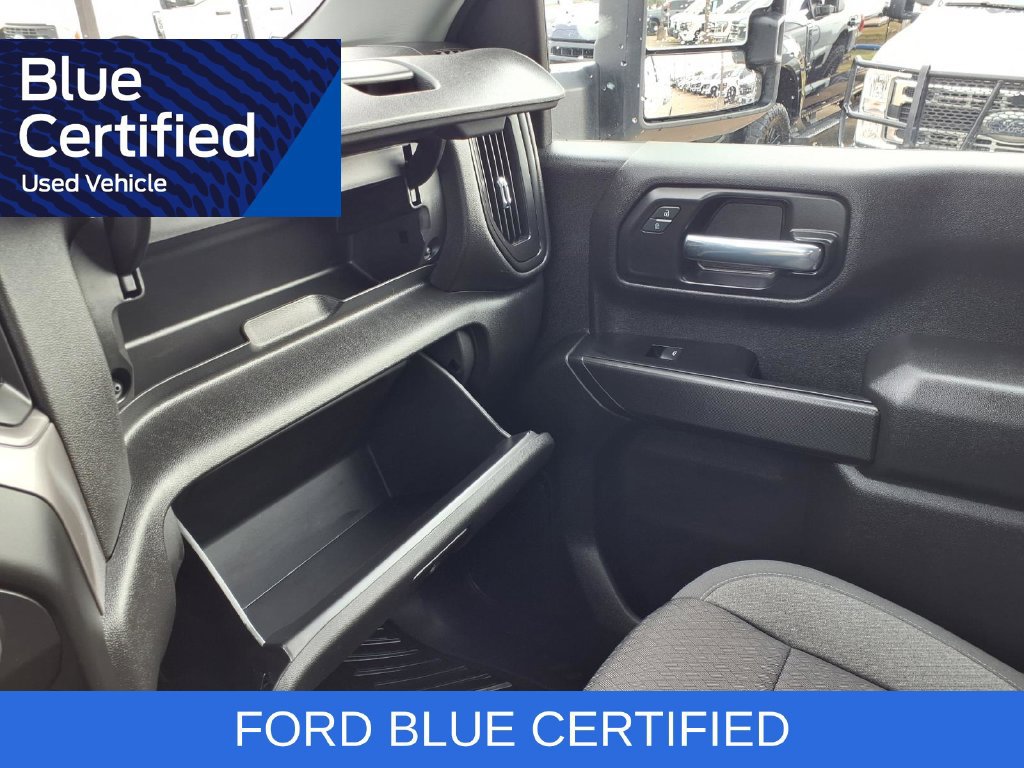 Used 2023 Chevrolet Silverado 2500 Custom w/ Custom Value Package AWD/4WD image 21