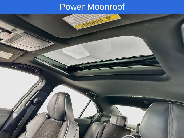 Used 2019 Acura TLX w/ Technology & A-SPEC Package FWD image 6