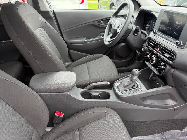 Used 2023 Hyundai Kona SEL image 13