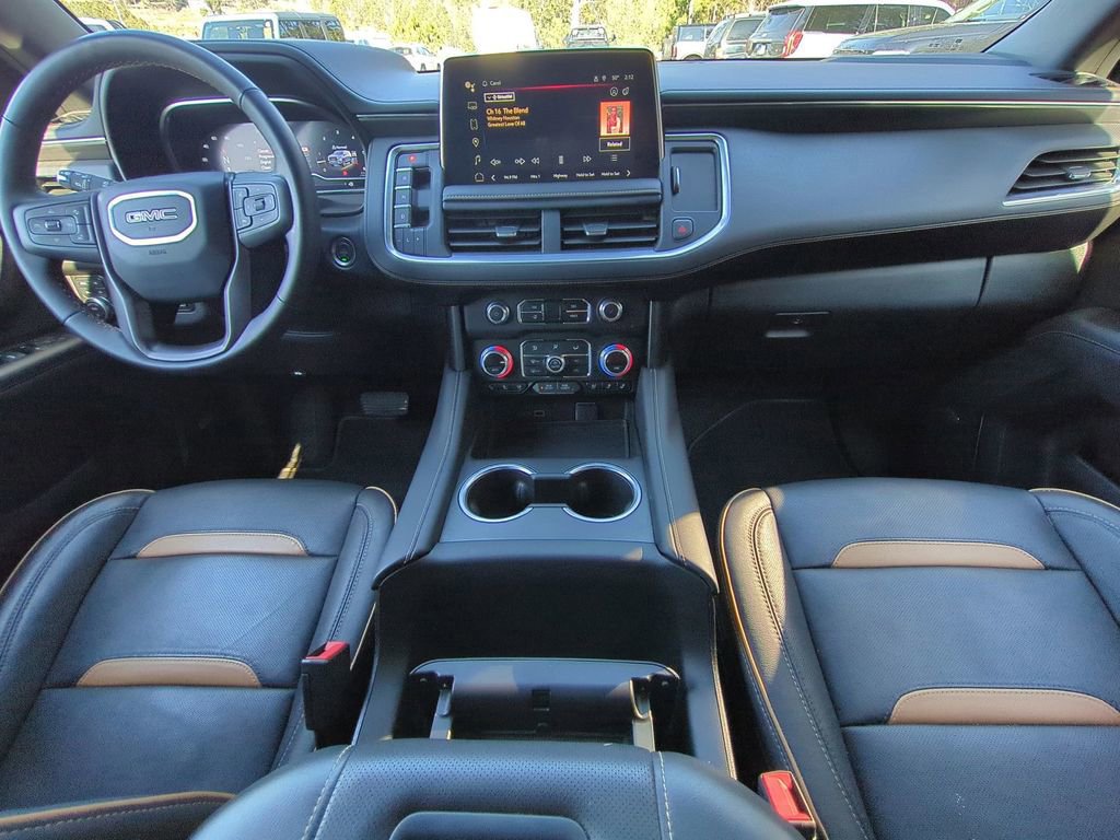 Used 2024 GMC Yukon XL AT4 w/ AT4 Premium Plus Package image 18