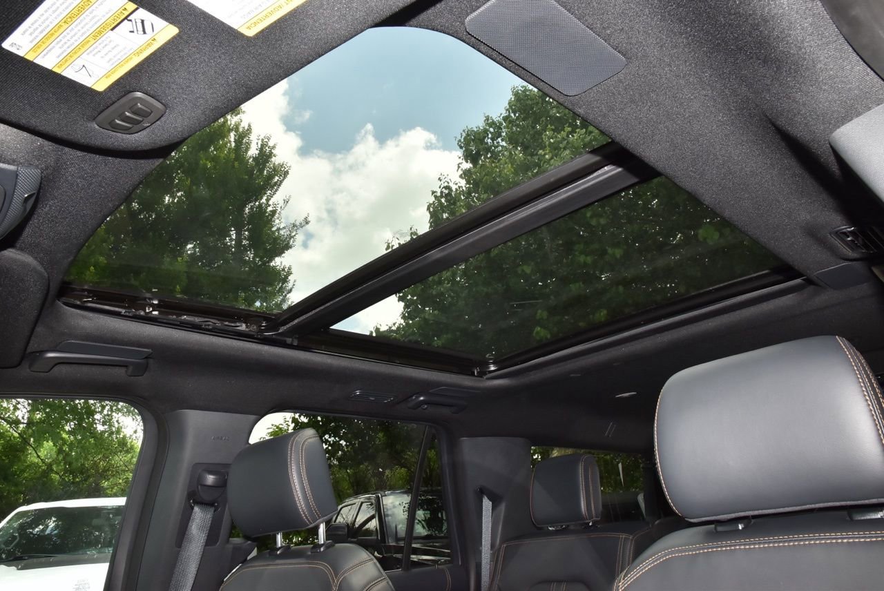 Certified 2024 Ford Expedition Max Platinum AWD/4WD image 34