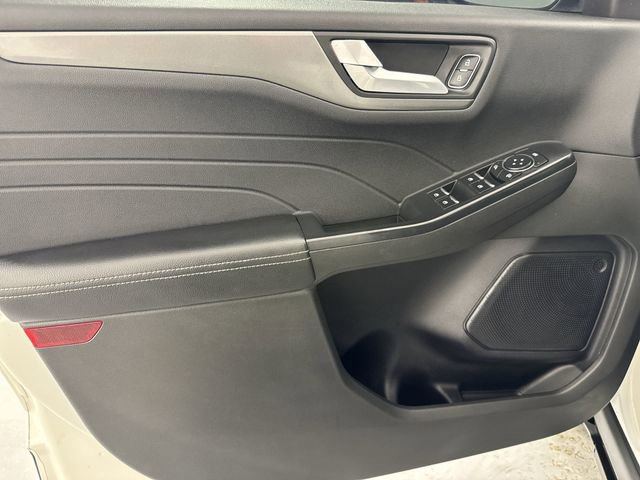 Certified 2023 Ford Escape SE FWD image 20