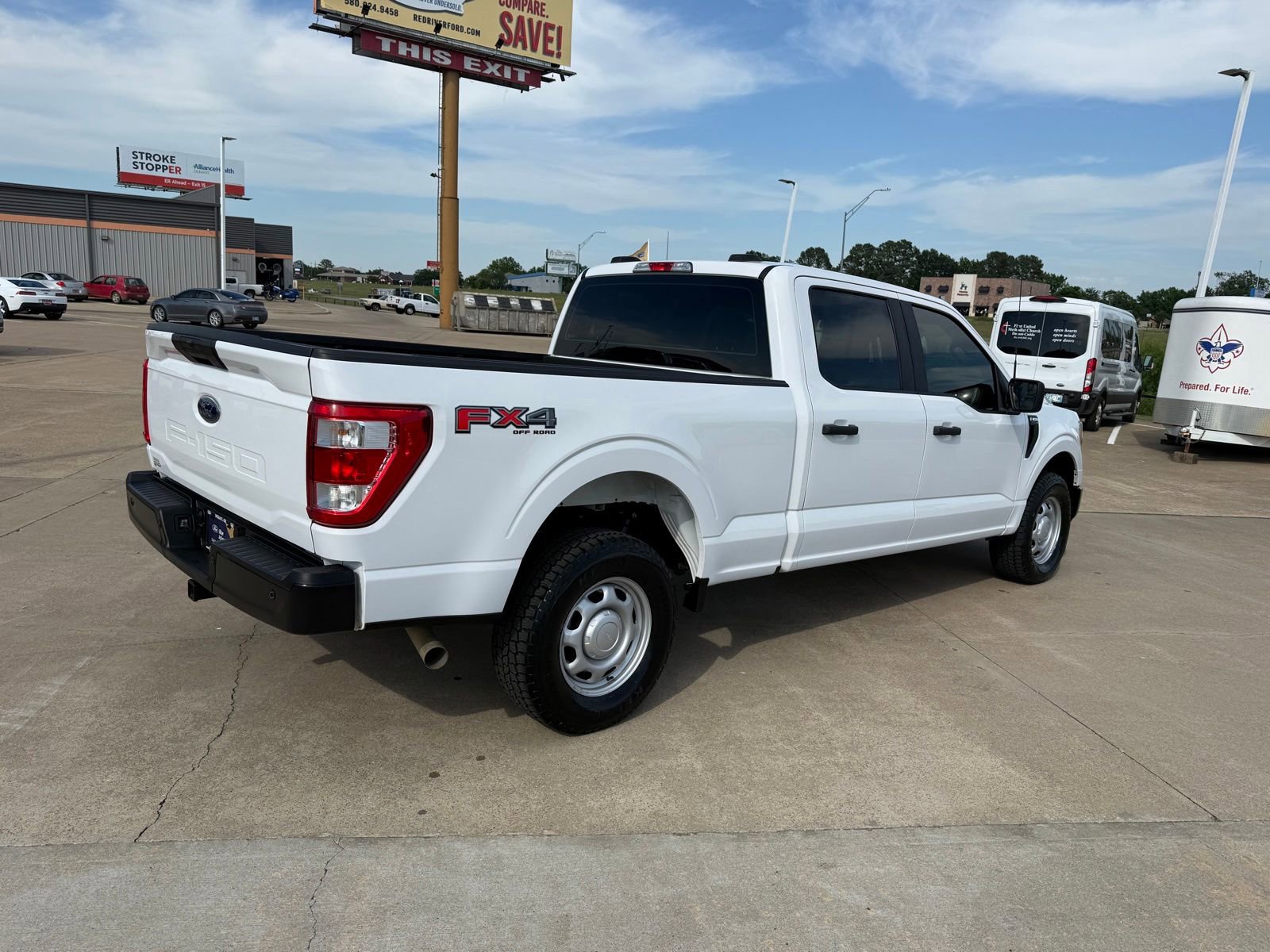Certified 2022 Ford F150 XL w/ Trailer Tow Package AWD/4WD image 5