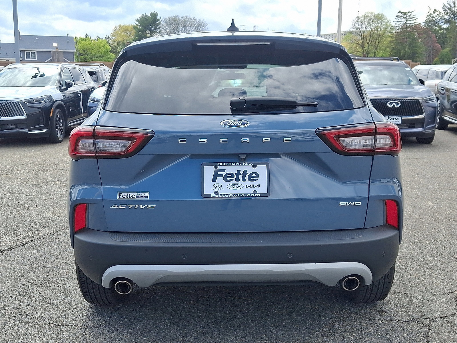 Certified 2023 Ford Escape Active w/ Tech Pack #1 image 3
