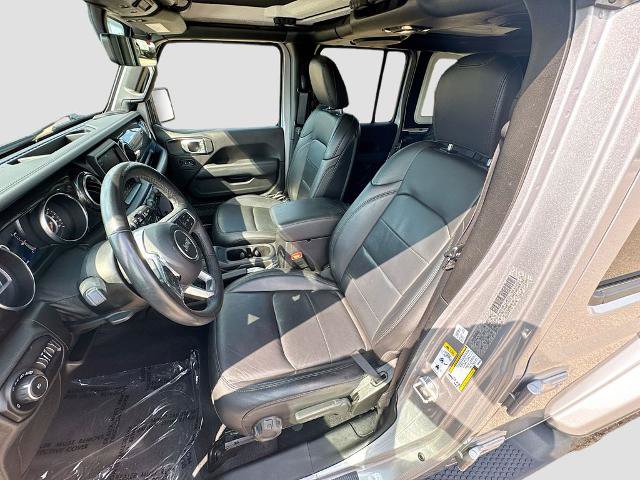 Used 2019 Jeep Wrangler Unlimited Sahara AWD/4WD image 18