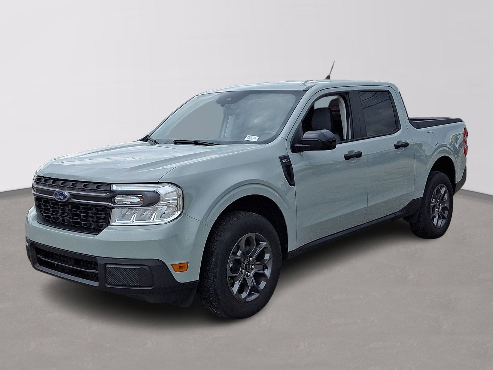 Certified 2024 Ford Maverick XLT w/ XLT Luxury Package FWD image 3