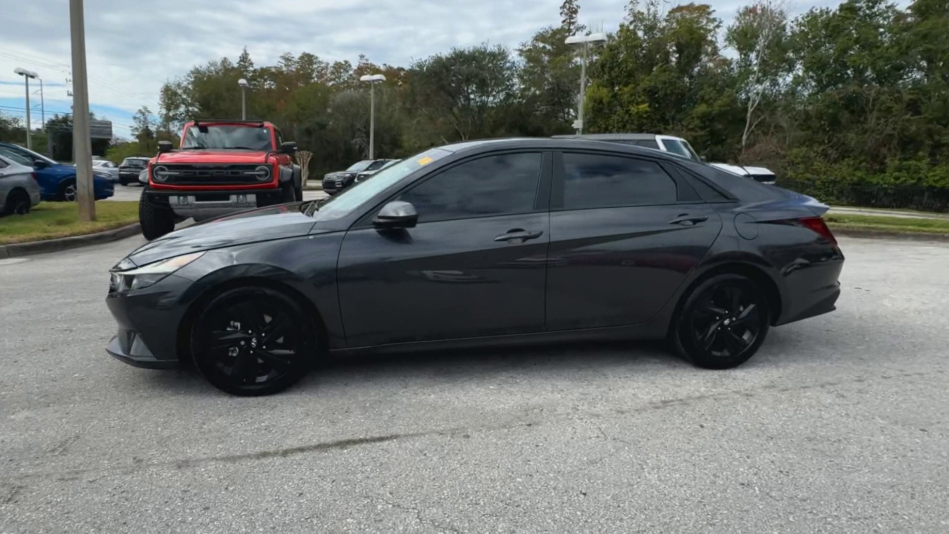 Used 2021 Hyundai Elantra SEL w/ Convenience Package image 15