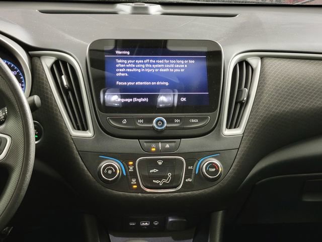 Used 2022 Chevrolet Malibu LS image 21