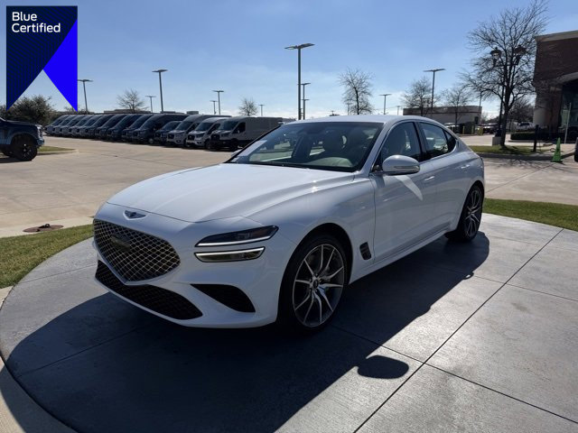 Used 2025 Genesis G70 2.5T image 1