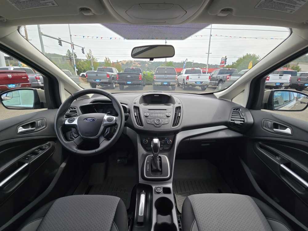 Certified 2017 Ford C-MAX Energi SE FWD image 15